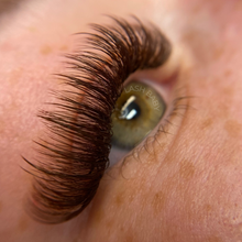 Load image into Gallery viewer, Brown Lash Trays- D Curl